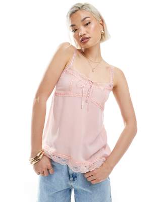 lace trim cheesecloth cami top in light pink