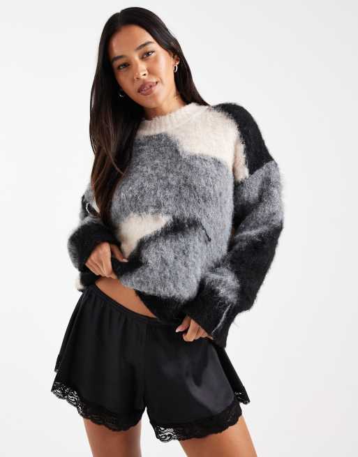 Miss Selfridge lace trim hot pant shorts