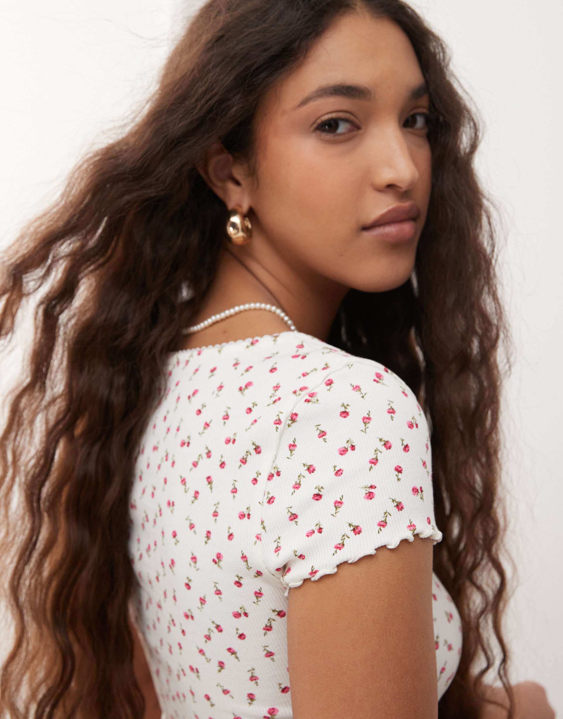 miss selfridge lace trim rib short sleeve top ditsy floral print