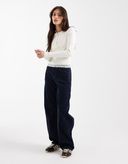 Miss Selfridge – Langärmliges Henley-Oberteil in Cremeweiß mit Spitzenbesatz, 3 von 4