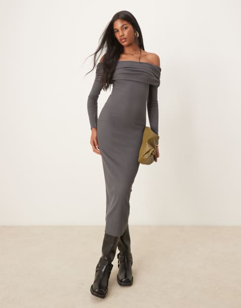 Miss Selfridge – Langärmliges Maxikleid in Grau mit Carmen-Ausschnitt - view 1