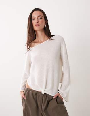 Langärmliges, transparentes Strickoberteil in Cremeweiß mit Knotendetail Weiß L