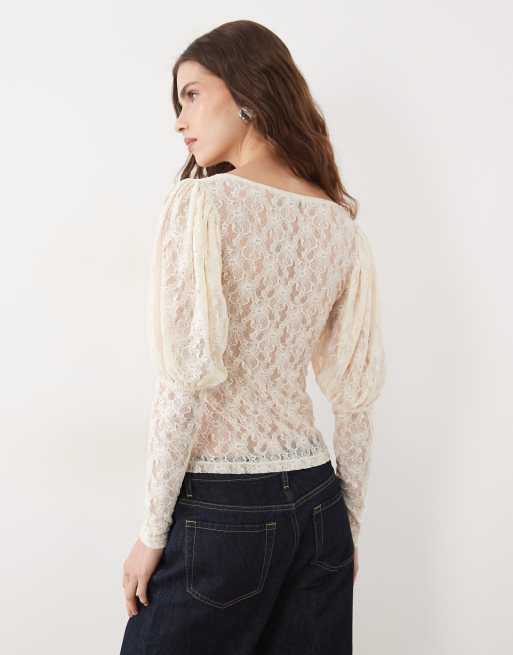 Miss Selfridge Langarmoberteil mit Puffärmeln aus cremefarbener Spitze, 4 von 4