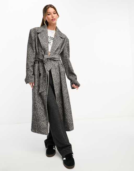 Miss Selfridge - Lange jas met overslag en visgraatmotief in zwart-wit 