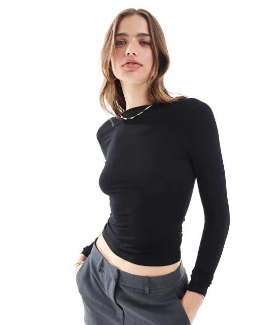 Miss Selfridge - Langærmet top med halsudskæring i sort