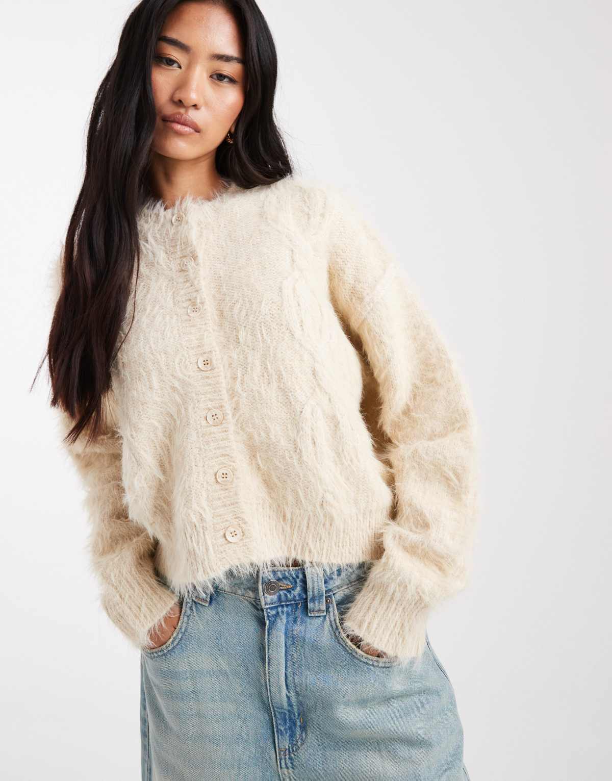 Miss Selfridge lash cable crew neck cardigan in buttermilk