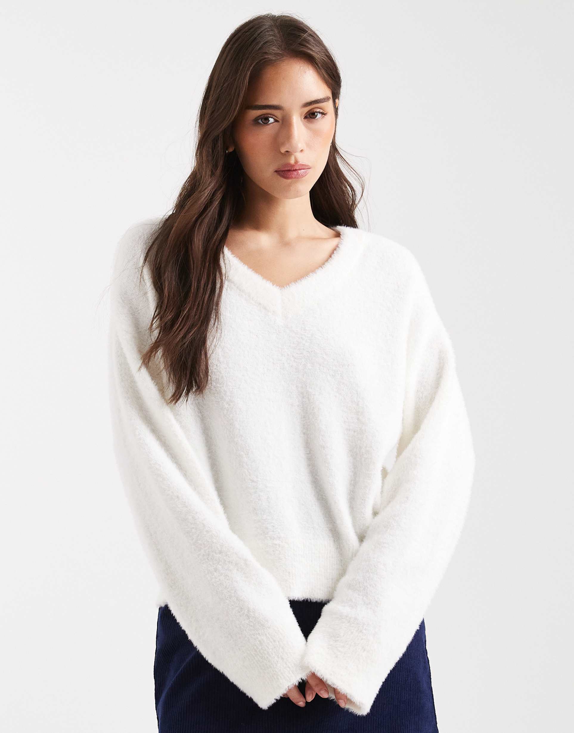 miss selfridge lash v neck oversized sweater in buttermilk