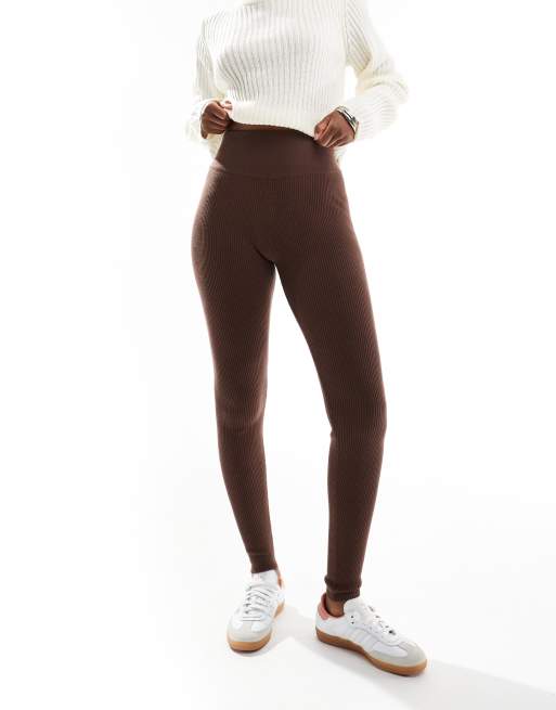 Miss Selfridge - Leggings confortevoli in maglia a coste color cioccolato