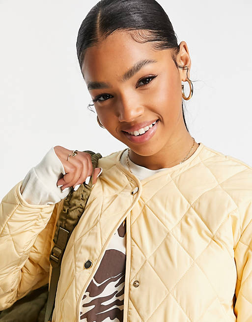Women Miss Selfridge lightweight quilted liner jacket in buttermilk 