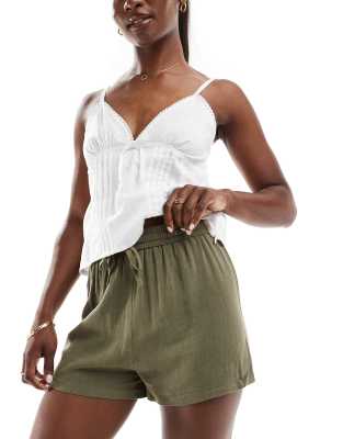 linen blend pull on shorts in khaki-Green