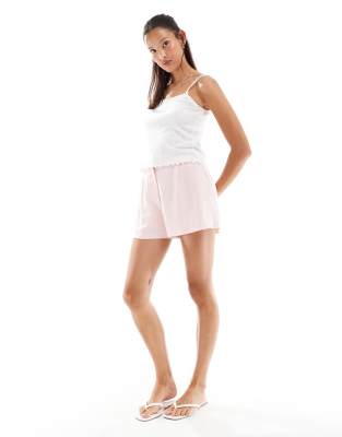 [Miss Selfridge] Miss Selfridge linen blend tailored shorts in light pink 18 Light Pink