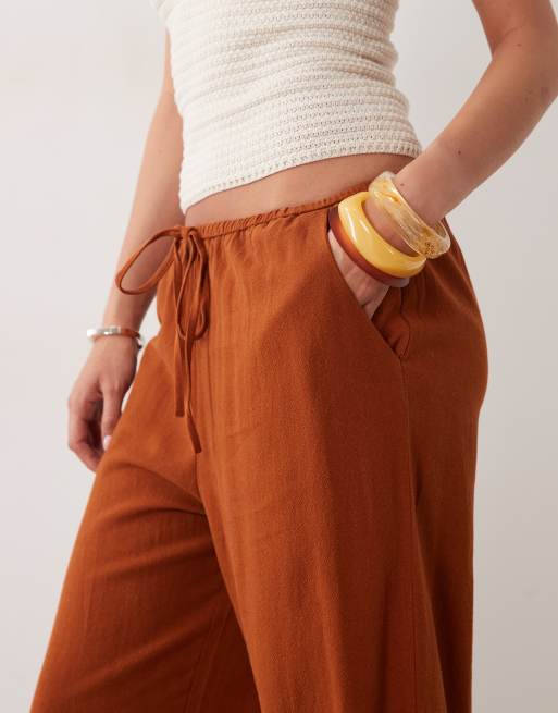 Miss Selfridge linen look pull on pants in rust, 3 of 5