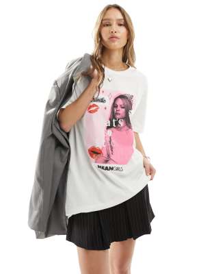 Miss Selfridge - Lizenziertes T-Shirt mit „Mean Girls"-Print-Weiß