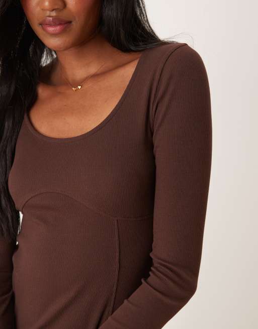 Miss Selfridge long sleeve corset scoop neck maxi dress in chocolate | ASOS