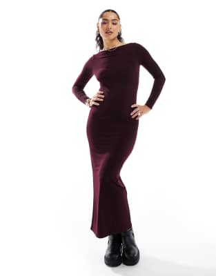 Miss Selfridge long sleeve jersey maxi dress in plum-Brown