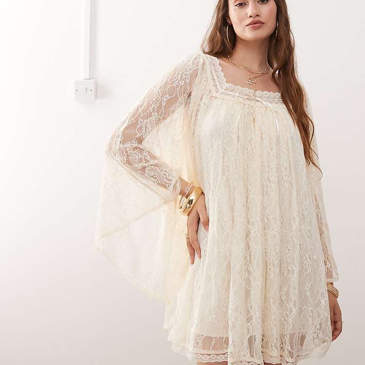 long sleeve lace cream dress Baltic Born Womens Gloria Maxi | Vintage This gorgeously feminine gown features a delicate lace overlay and flattering fit HOUSE OF CB | Artemis