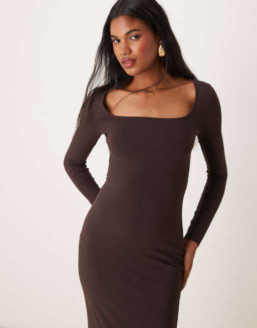 Miss Selfridge long sleeve scoop neck maxi dress in chocolate ASOS