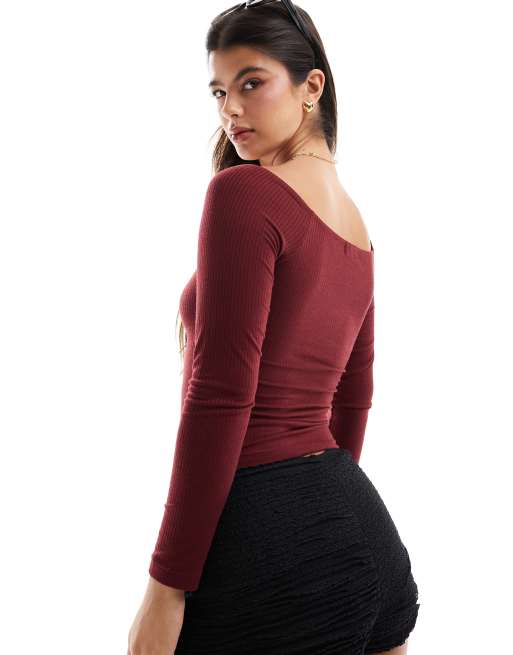 Miss Selfridge long sleeve v neck off shoulder top in dark red, 2 of 4