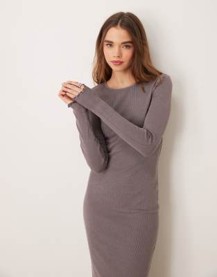 long sleeve washed midi dress in washed dark mocha-Brown