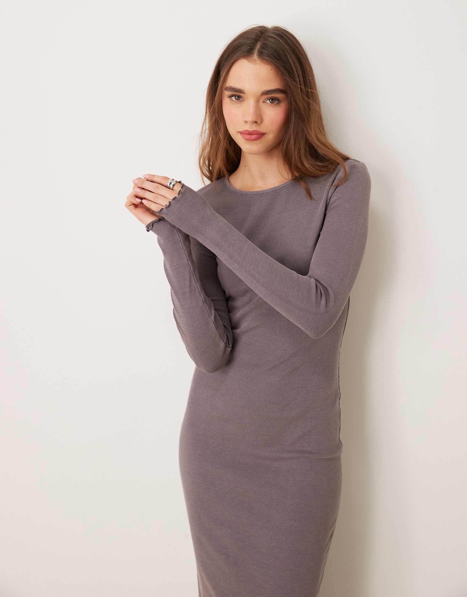 miss selfridge long sleeve washed midi dress in washed dark mocha