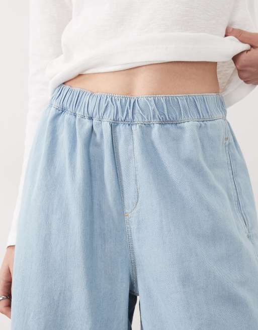 Miss Selfridge longline denim jort with lace trim in light wash, 3 of 5