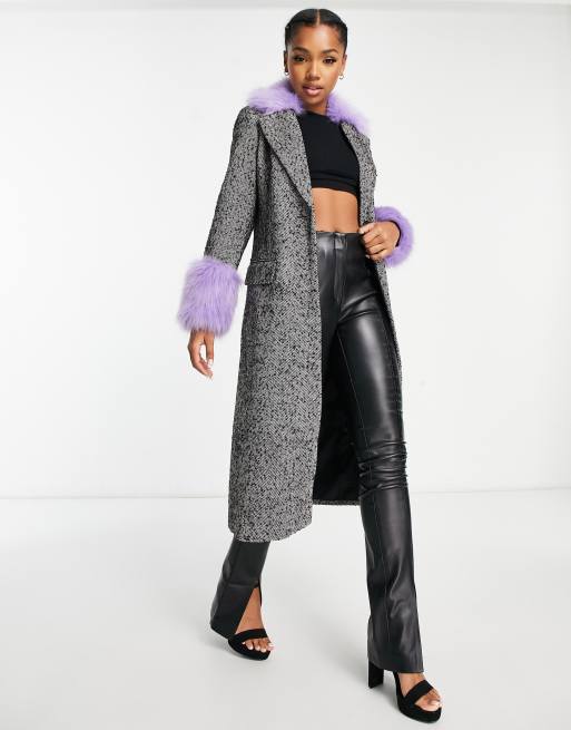 Miss Selfridge – Longline-Mantel aus Kunstpelz mit Kragen und Schulter mit Fischgrätenmuster 