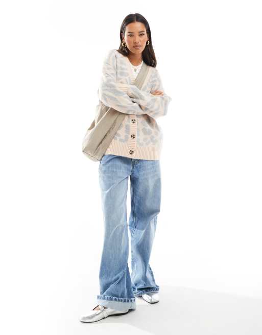 Miss Selfridge – Longline-Strickjacke in Sanftrosa mit Tierfellmuster