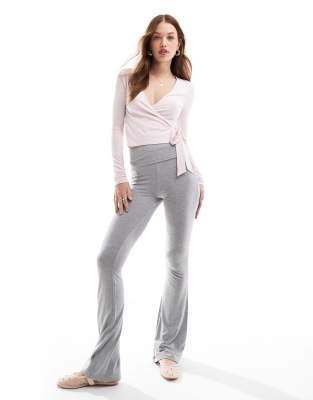 low rise deep fold over waistband flare legging in gray heather