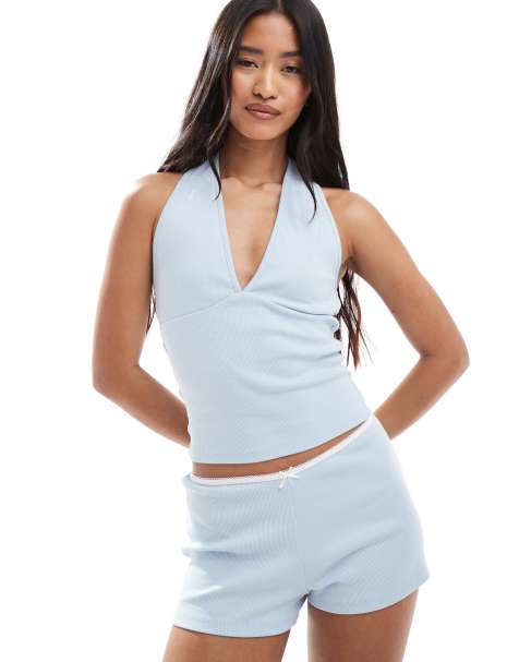 Miss Selfridge - Lyseblå cami-top med halterneck - view 1