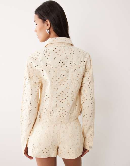 Miss Selfridge - Lysegul denimjakke med broderi, 4 af 4