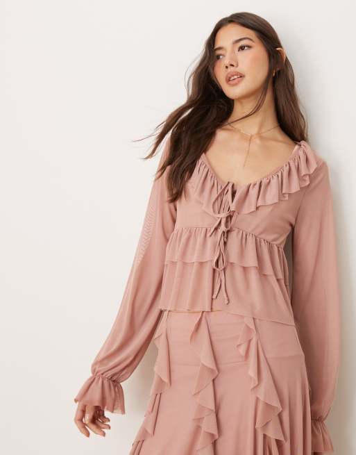 Miss Selfridge - Lyserød bluse med lange ærmer og flæser