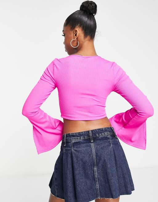 Miss Selfridge - Lyserød croptop med ærmer med svaj og bindebånd i halsen, 2 af 4