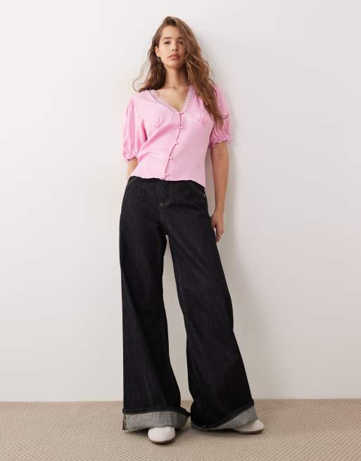 Miss Selfridge - Lyserød tea-top i satin med blondekant, 3 af 4