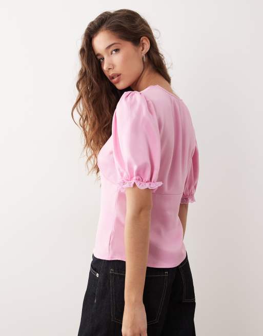 Miss Selfridge - Lyserød tea-top i satin med blondekant, 4 af 4