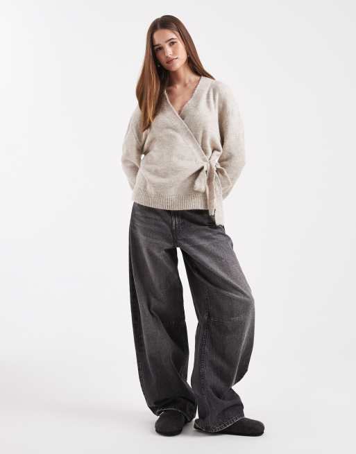 Miss Selfridge - Maglione avvolgente lavorato e allacciato sul lato, 3 di 4