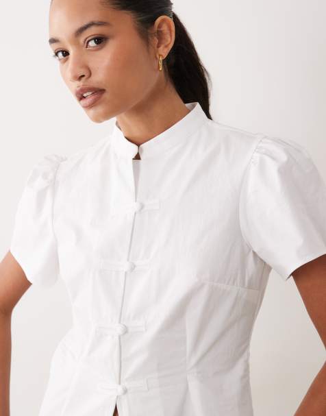Miss Selfridge Mandarin collar short sleeve fitted shirt in white - view 1