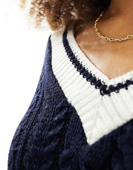 Miss Selfridge – Marinblå, kort tröja med kantränder i collegestil, 4 av 4