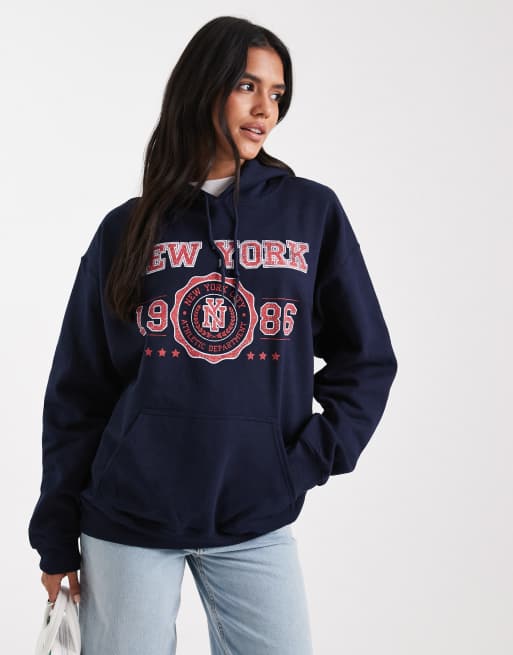 Miss Selfridge - Marineblå hættetrøje med New York-collegeprint, 2 af 4