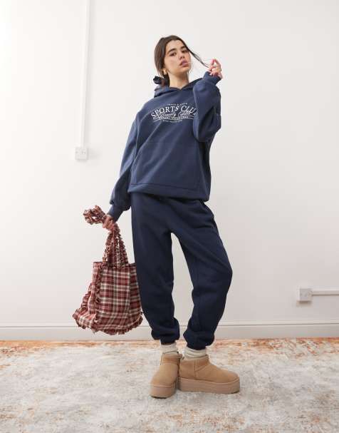 Miss Selfridge - Marineblå og oversized joggingbukser - Del af sæt - view 1