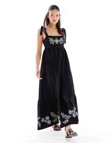 Miss Selfridge - Maxi jurk met gestrikte schouders en borduursels in zwart - view 1