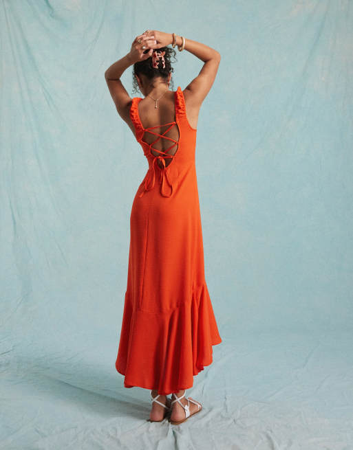 Miss Selfridge - Maxi jurk met kapmouwtjes en veters aan de achterkant in rood