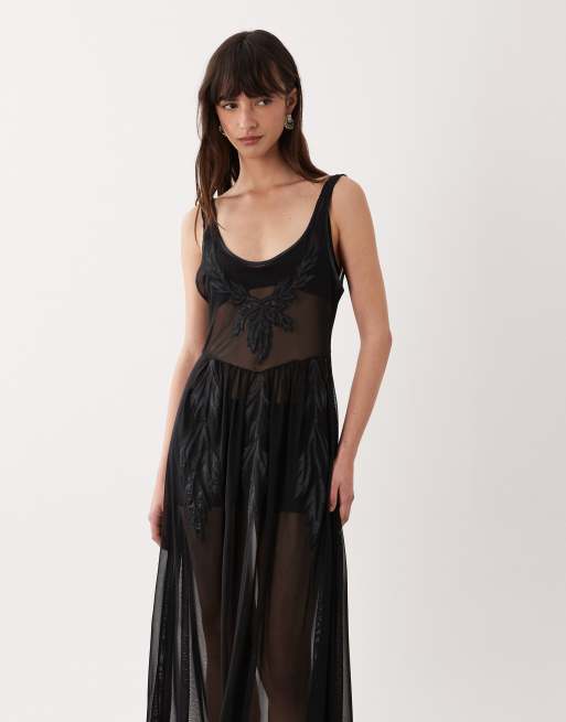 Miss Selfridge - Maxi jurk van mesh met applicatie in zwart, 2 van 4