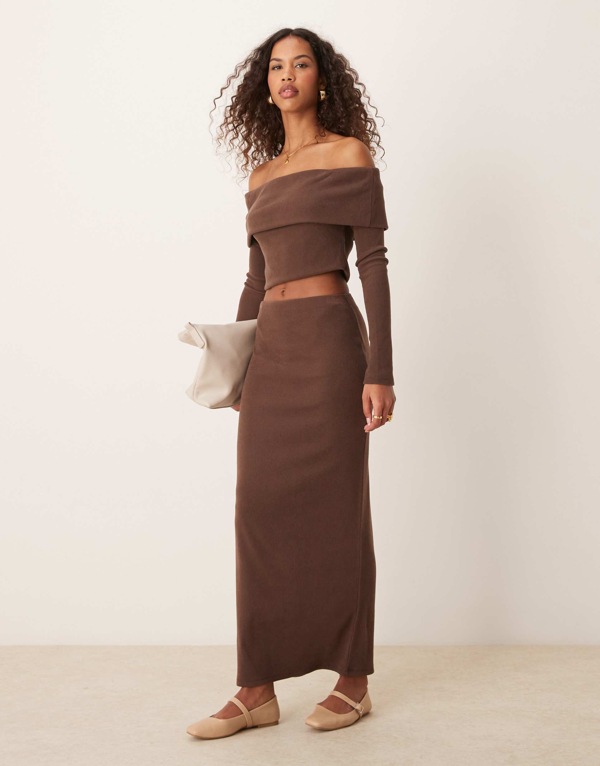 miss selfridge maxi skirt in chocolate