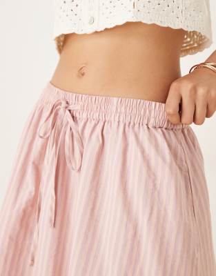 Miss Selfridge Maxi Skirt In Red