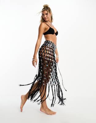 Miss Selfridge - Maxi-Strandrock in Schwarz mit Makramee-Design und floralem Perlendetail