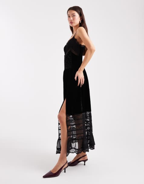 Miss Selfridge – Maxi-Trägerkleid aus Samt und Spitze in Schwarz - view 1