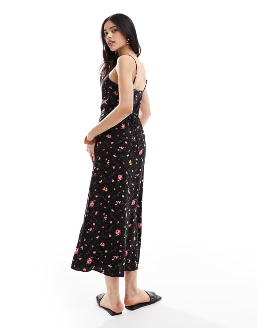 Miss Selfridge – Maxi-Trägerkleid in Schwarz mit Blümchenmuster, schmalen Trägern und U-Ausschnitt, 3 von 4