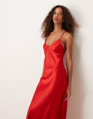 Miss Selfridge - Maxikleid aus Satin mit Riemchenträgern-Rot