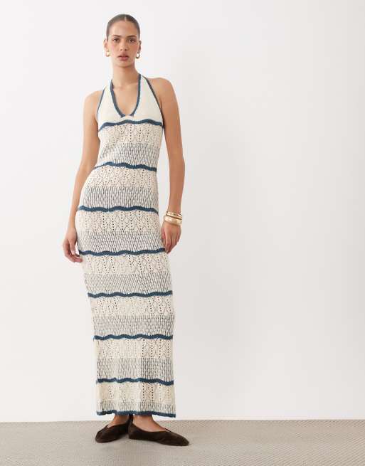 Miss Selfridge Maxikleid aus Strick mit Neckholder in Creme und Marineblau gestreift, 2 von 4