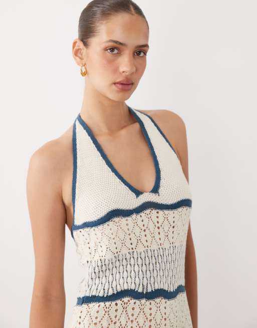 Miss Selfridge Maxikleid aus Strick mit Neckholder in Creme und Marineblau gestreift, 3 von 4